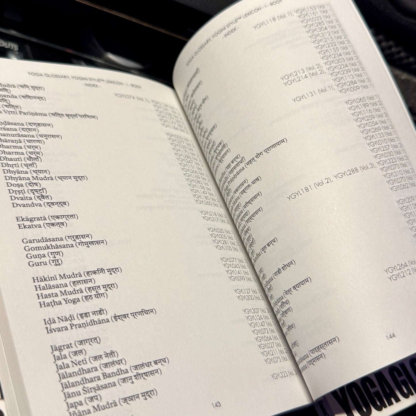 YOGA GLOSSARY, YOGINI STYLE LEXICON 日本語版 全3巻 ── 6周年記念 第一弾